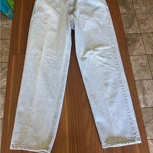 Vintage Levi's Light Blue Men's Jeans 550 Relaxed Fit